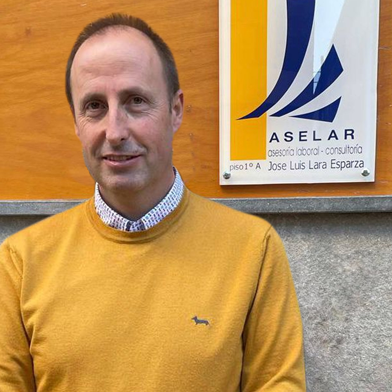 Foto directivo